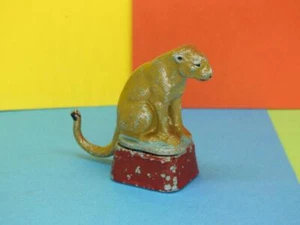 WEND-AL TOYS 1948 SOLID ALUMINIUM CIRCUS SERIES RARE SITTING LION & CIRCUS TUB - Picture 1 of 8
