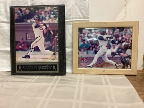 Magglio Ordonez Commemorative Plaque & Sammy Sosa Framed Picture Cover