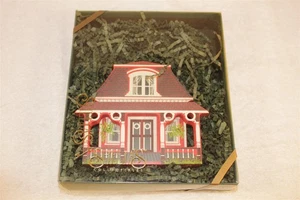 SHELIA'S COLLECTIBLES TRAITS END OAK BLUFFS, MA 1995 - Picture 1 of 3
