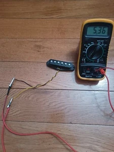 Squier Strat Stratocaster Single Coil E-Gitarre Tonabnehmer 5,36K Ohm  - Bild 1 von 7