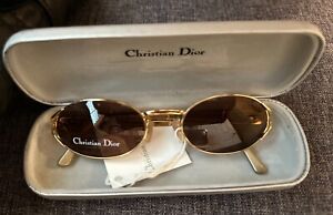 DIOR VINTAGE SUNGLASSES OVAL WITH CASE