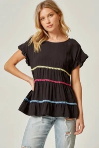 Andree By Unit Women's Lace Detail Ruffle Short Sleeve Top in Black Size Small - Picture 1 of 5