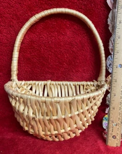 Wall Hanging Woven Basket Half Round with Handle - Picture 1 of 5