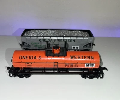 MDC/Athearn HO Custom Single Dome Tank Car &Hopper with load — “Oneida Western” - Image 1 of 4