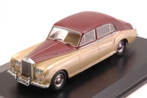 Oxford ROLLS ROYCE PHANTOM V JAMES YOUNG GOLD/DARK RED 1:43 - Foto 1 di 1