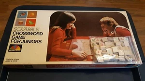 VINTAGE 1975 SCRABBLE FOR JUNIORS SELCHOW & RIGHTER EDITION 4 with EXTRA TILES - Picture 1 of 9