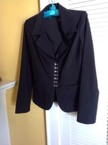 BISOU BISOU Goth, schwarze halb taillierte Jacke, Hakenverschlüsse Größe 10 - Bild 1 von 9