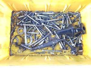 Suzuki GSX-R 750 WVBD Bj: 2000-2003 (K1-K3) Motorschrauben und Kleinteile - Bild 1 von 5