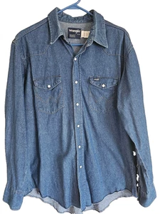 Vintage Wrangler Denim Shirt Mens 17-35 X-Long Tails Pearl Snap Western USA 90s - Picture 1 of 3