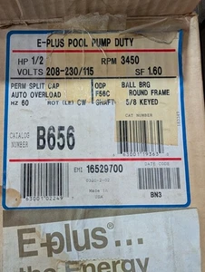 NOS Century Centurion MagnaTek 1/2 H.P. C-Face Keyed Shaft Pool/Spa Motor - Picture 1 of 4