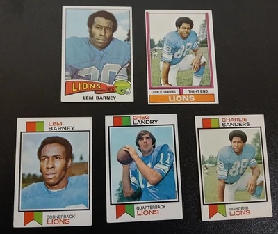 25 Vintage Detroit Lions Football Card Lot: Barney, Sanders, Landry, Owens - Image 1 of 4