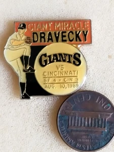 MLB 1990 Chevron San Francisco Giants Baseball "Giant Miracle -- Dravecky" Pin - Bild 1 von 2