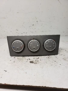 Temperature Control Manual Control Fits 03-08 FORESTER 1025120 - Picture 1 of 12