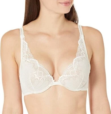 Wonderbra Refined Glamour Triangle Underwire Push-up Bra - Image 1 of 4