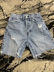 Pantalones cortos de mezclilla para mujer Pacsun talla 22 corte lavado piedra papá - Imagen 1 de 3