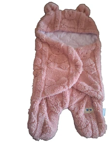 BlueSnail Snow suit Pink Fleece 3-6 months NWT With Bears in Material - Picture 1 of 2