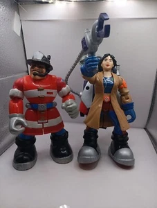 VINTAGE 2000/2001 FISHER PRICE/MATTEL RESCUE HEROES ACTION FIGURES 6" LOT OF 2 - Picture 1 of 10