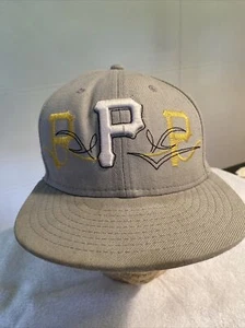 NewEra 59Fifty Embroidered Raised Letter Pittsburgh Pirates 7 1/4 - Picture 1 of 10