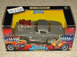 Muscle Machines '62 Corvette Diecast Car 1:18 Gray - Picture 1 of 8