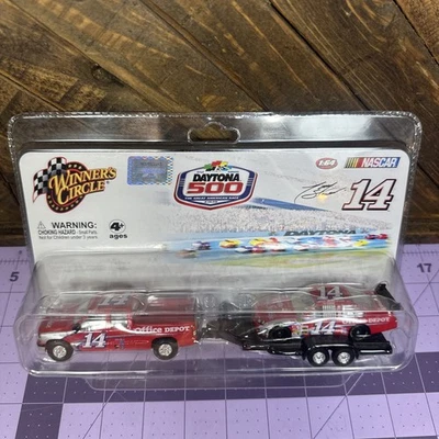 Camión remolque Tony Stewart Daytona 500 2009 Old Spice Office Depot 1:64 #14 Foto 1 de 4