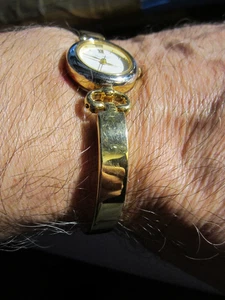 LOUIS WEIL WATCH GOLD TONE - RUNS GREAT -  LADIES' RUNS GREAT FITS 7" - OFC-R - Picture 1 of 5