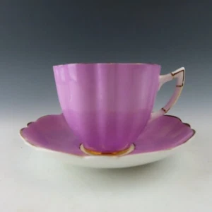 Victoria C&E Bone China England Teetasse & Untertasse rosa, Goldrand - Bild 1 von 10