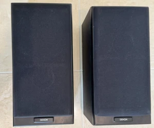 Pair of Denon USC-700 Bookshelf Speakers - Picture 1 of 9