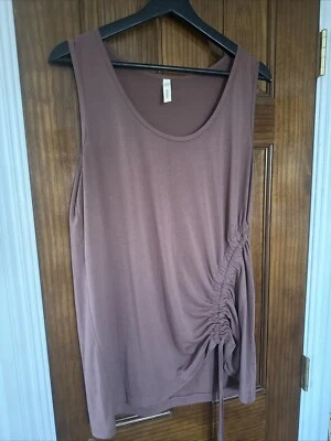 Lista de deseos Camiseta sin mangas relajada cami sin mangas para mujer corbata delantera grande Foto 1 de 4