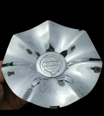 2008- 2010 Chrysler Town & Country CHROME Center Cap 04721717AA oem - Image 1 of 4