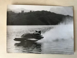 P8/ PHOTOGRAPHIE TIRAGE ARGENTIQUE RECORD du MONDE de VITESSE en BATEAU en 1957 - Picture 1 of 3