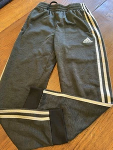 Adidas Youth Black Athletic Track Pants Sweatpants Size Medium M (10-12) - Picture 1 of 7