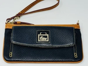 Vintage Dooney & Bourke Dillen II Handgelenktasche schwarz genarbtes Leder - Bild 1 von 12