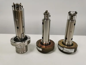 3x Faraday Rilevatore Moltiplicatore di Elettroni Filamento Catodico Sorgenti Ioniche Balzer - Foto 1 di 14