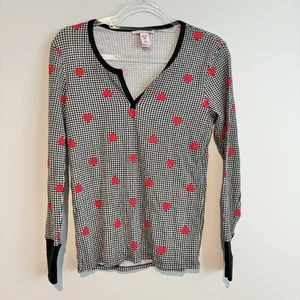 Victoria’s Secret She Loves it Langarm-Thermo-Pyjama Oberteil Herzmuster Small - Bild 1 von 4