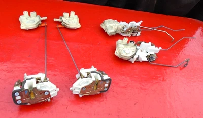 01 02 03 04 05 HONDA CIVIC POWER DOOR LOCK LATCH SET OF 4 OEM SEDAN 4DR SEDAN - Image 1 of 4