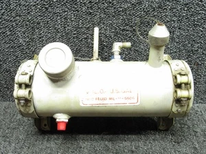 MIL-H-5606 Embraer Hydraulic Fluid Reservoir Assembly - Picture 1 of 7
