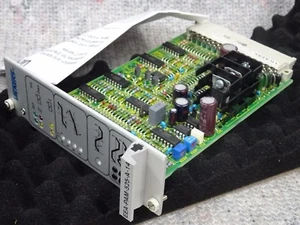 Vickers Power Amplifier  EEA-PAM-525-A-14   Valve Type KD/TG4V-5    02-104691 - Bild 1 von 5