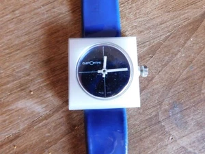 Reloj Pulsera Vintage Único Customtime Estuche Todo Plexiglás - Imagen 1 de 5