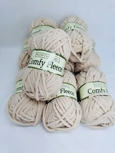 Lot 0f 10 Northland Comfy Fleece Yarn Beige 1.75oz 44yd 6-Super Bulky NEW - Picture 1 of 9