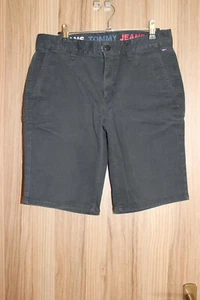 Tommy Jeans Freddy Basic Straight Fit Chino Shorts black Gr. 30 - Bild 1 von 3