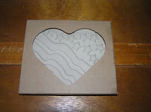 The Pampered Chef 2005 PATRIOTIC HEART Final Edition Cookie Art Paper Mold –  - Picture 1 of 4
