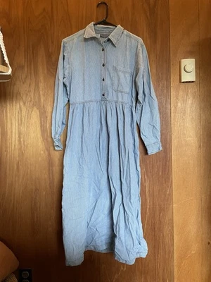 Винтажный Erika Classics длинным рукавом на пуговицах джинсовой ткани в тонкую полоску миди платье средний - Изображение 1 из 4