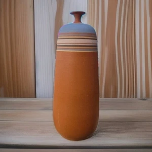 Diné (Navajo, SouthWestern) Slim Neck Terrakotta Vase wunderschön blau feine Linien - Bild 1 von 5
