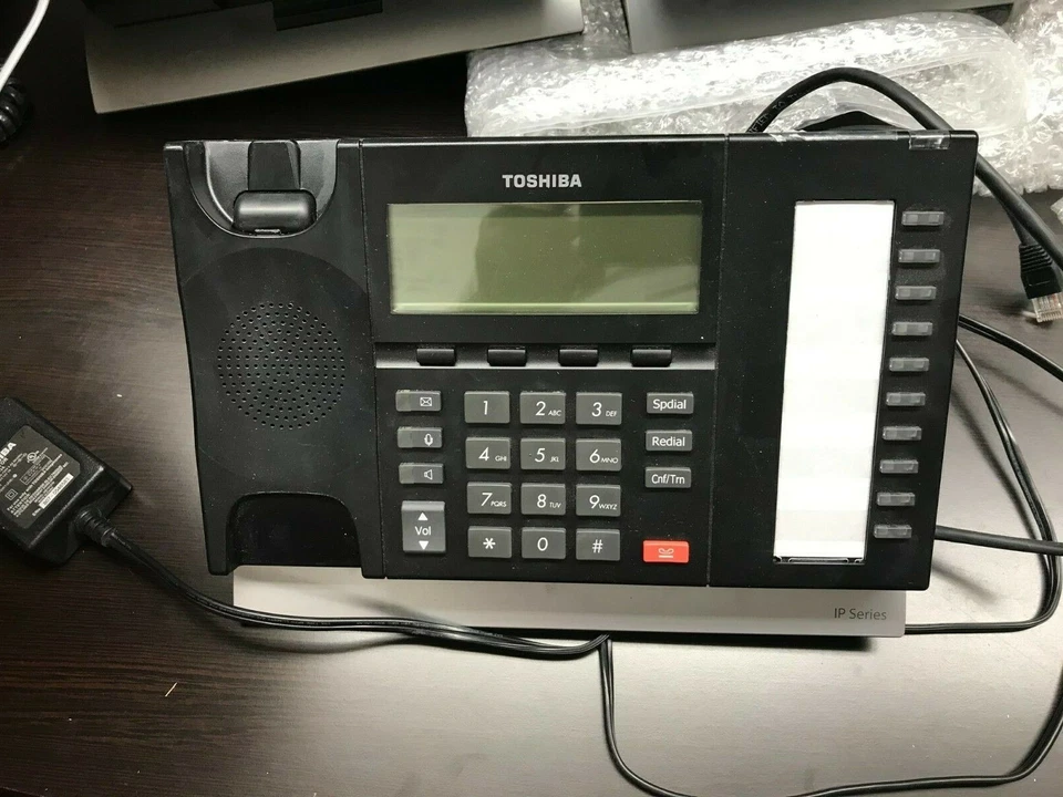 Toshiba Strata IP5022-SD 10-Button Display 4-Line Office Speakerphone - Image 1 of 1