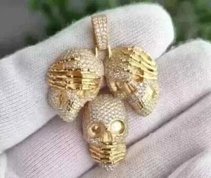 1.90Ct Round Lab Created Diamond 14K Yellow Gold Plated Skull Halloween Pendant - Picture 1 of 3