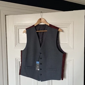 Mens M & S Marks and Spencer L 41-43" Grey Wool Blend Stretch Waistcoat was £45 - Picture 1 of 12