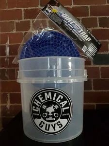 Bucket + Insert. Chemical Guys Detailing Wash Ultra Clear Bucket, DirtTrap Blue - Picture 1 of 9