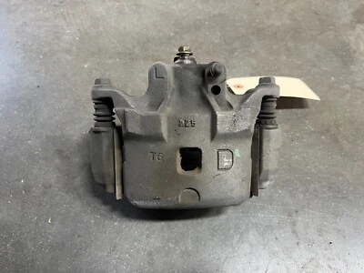 Pinza de freno delantera izquierda Infiniti G35 2003 2004 sedán OEM 8279 Foto 1 de 4