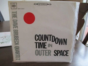 THE DAVE BRUBECK QUARTET - COUNTDOWN TIME IN OUTER SPACE - 62' UK LP VG++ $29.95 - Picture 1 of 3
