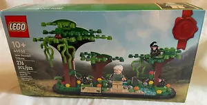 LEGO Jane Goodall Tribute Jungle Scene (40530) Minifigure + 3 Chimpanzees SEALED - Picture 1 of 1